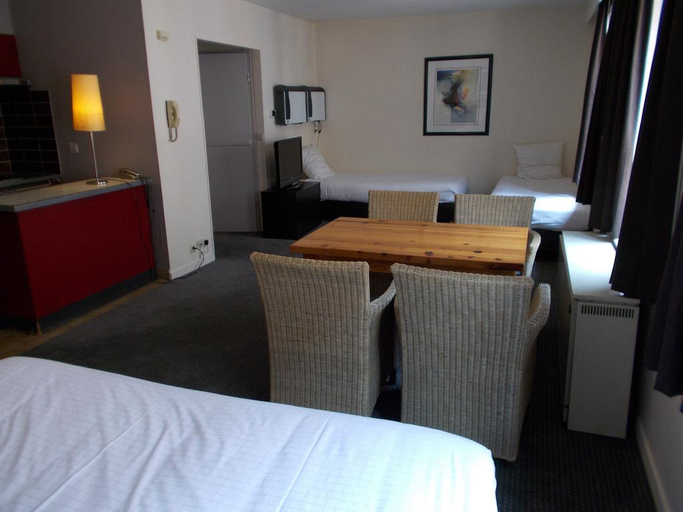Others 5, Koffieboontje Hotel, West-Vlaanderen