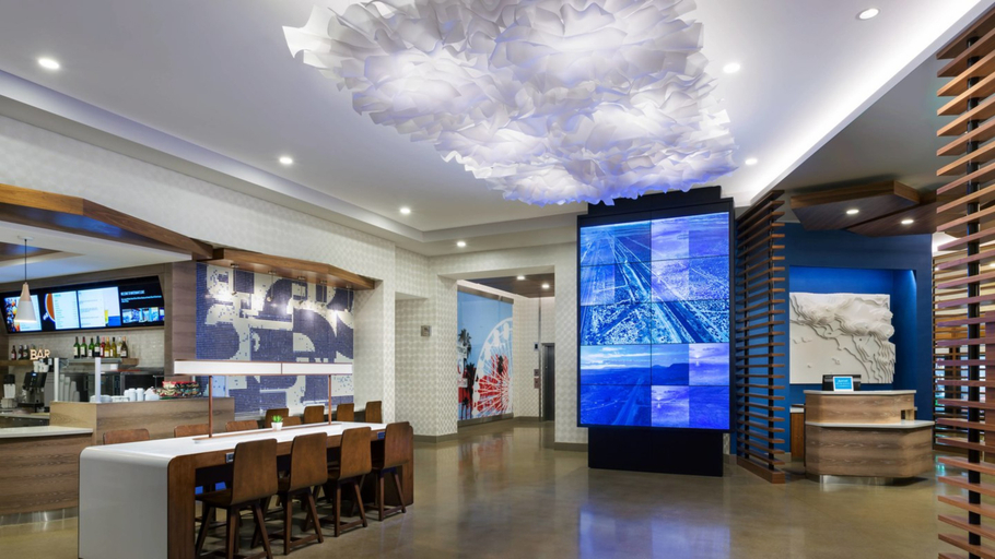 Public Area 3, Courtyard by Marriott Santa Monica, Los Angeles
