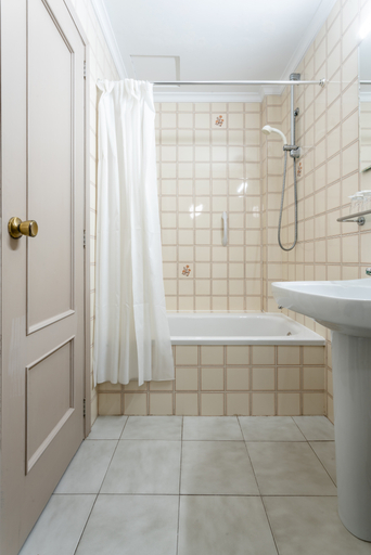 Bathroom, Riutort , Baleares