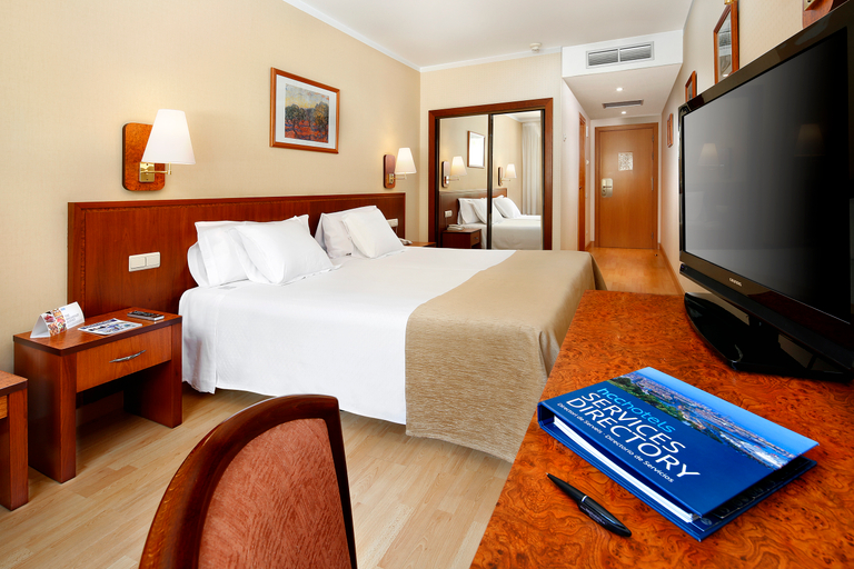 Bedroom 3, Hotel HCC MontBlanc, Barcelona