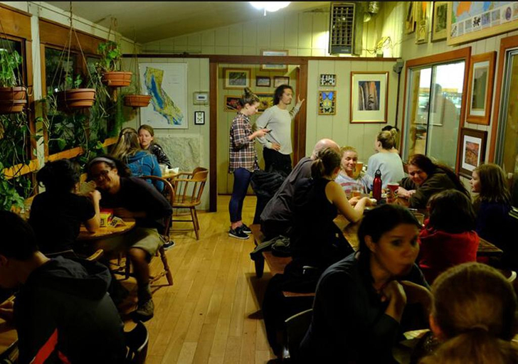 Public Area, Yosemite Bug Rustic Mountain Resort, Mariposa
