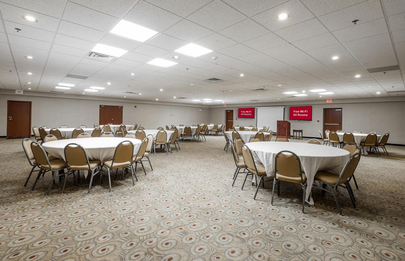 Food & Drinks 5, Red Roof Inn Hartford - New Britain, Hartford