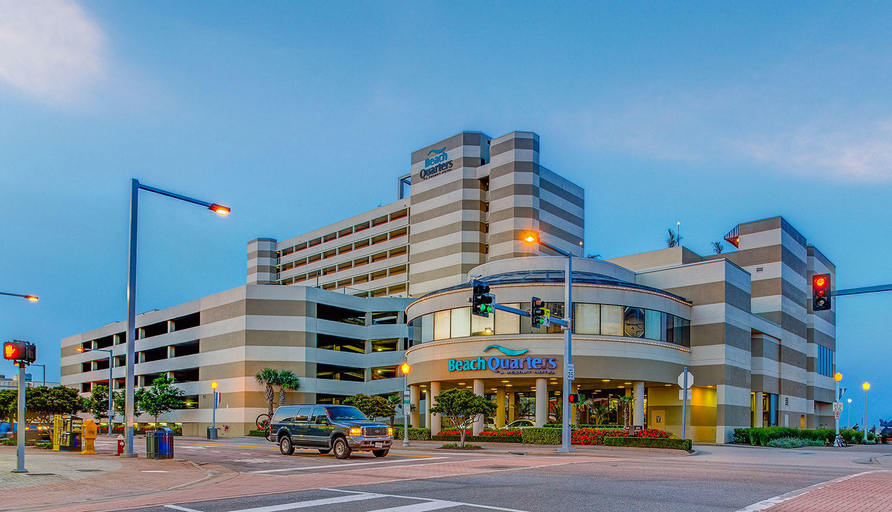 Beach Quarters Resort, Virginia Beach
