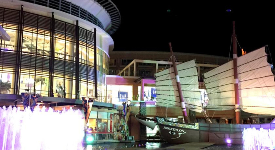 Hallo Patong Hotel & Restaurant, Phuket Island