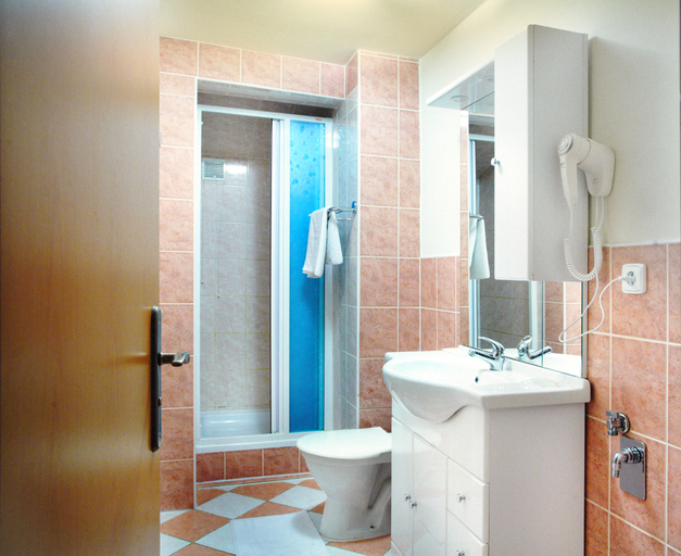 Bathroom 4, Brixen, Praha 2