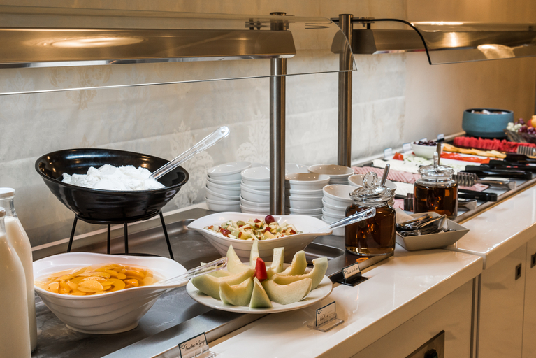 Food & Drinks 5, Windmill Hotel, Ionian Islands