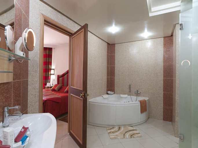 Bathroom, Diplomat Hotel, Bab Bhar