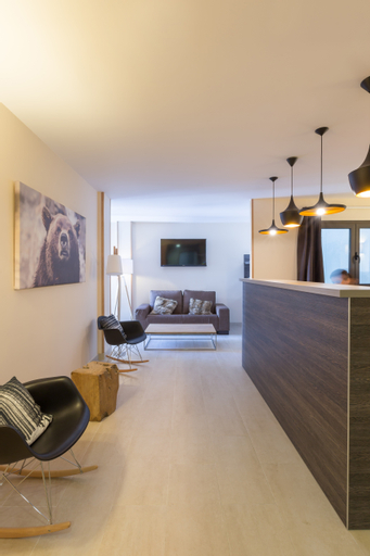 Dining Room 15