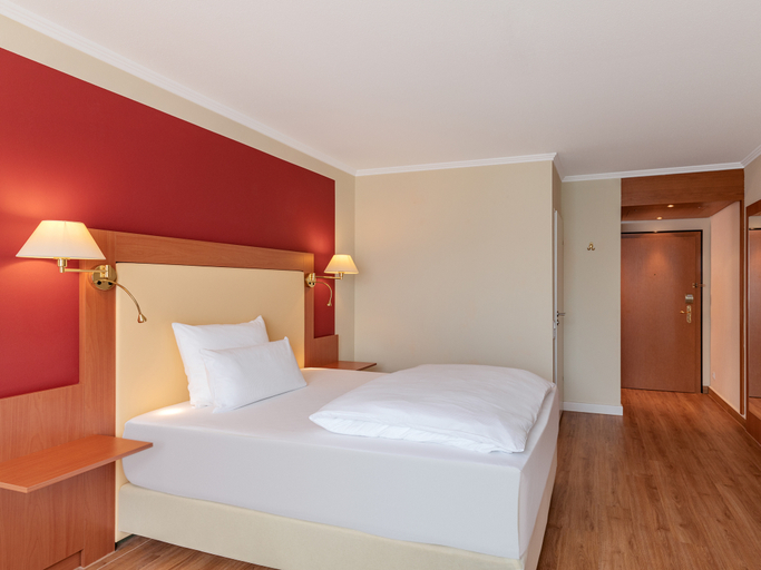 Bedroom 4, NH Ingolstadt, Ingolstadt