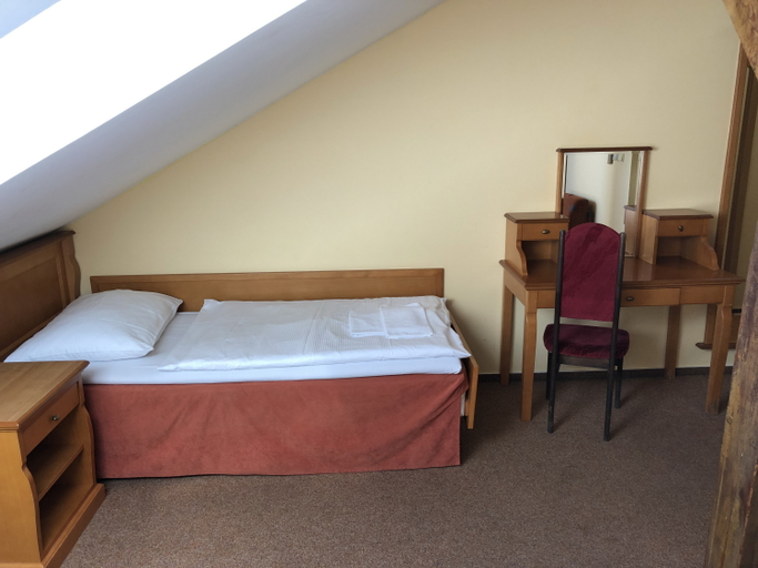 Bedroom 3, Brezina, Praha 2