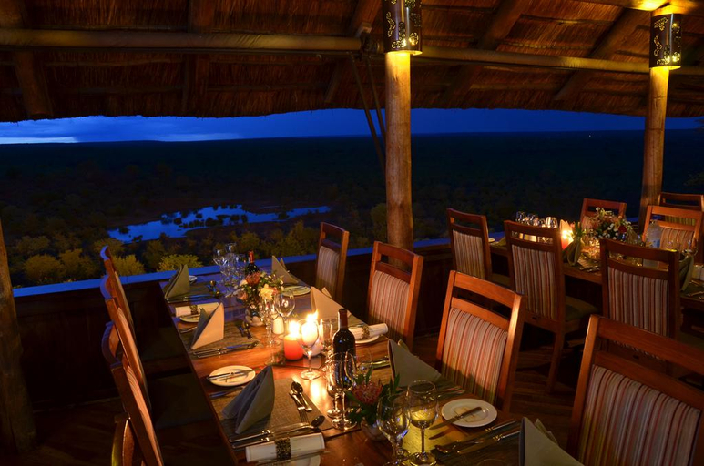 Food & Drinks 5, Victoria Falls Safari Suites, Hwange