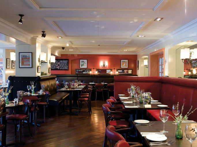 Food & Drinks 5, Swans Nest Hotel Stratford Upon Avon, Warwickshire