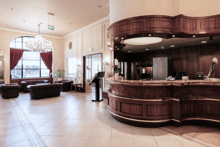 Public Area 3, Hotel Monopol, Frankfurt am Main