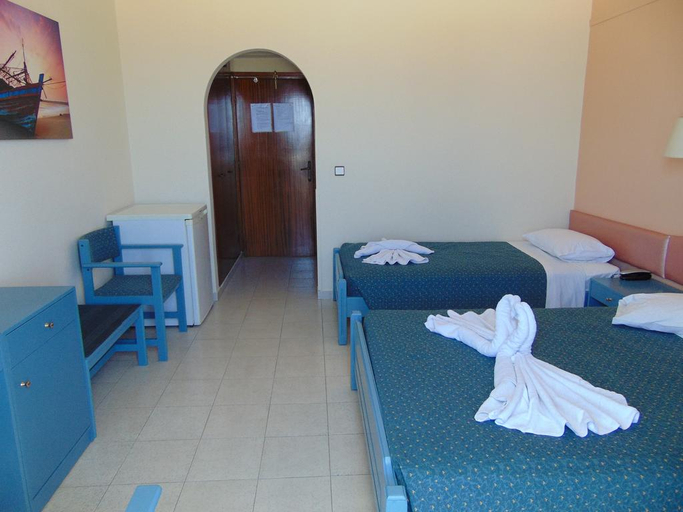 Bathroom 4, Nirvana Beach, South Aegean