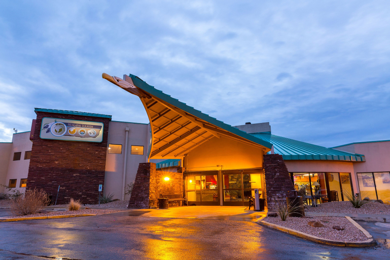 Hualapai Lodge, Mohave
