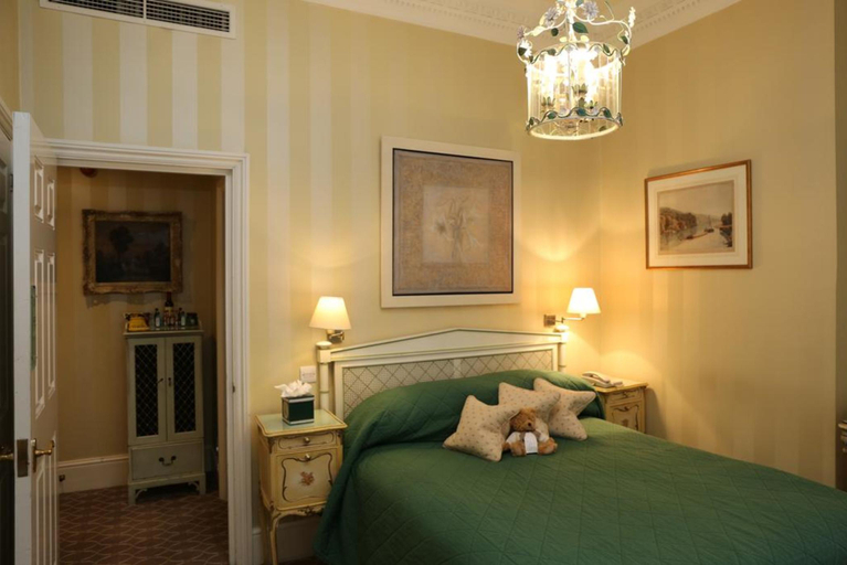 Bedroom 2, The Draycott Hotel, London