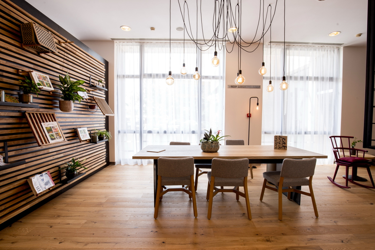 Public Area 4, Vienna House Easy by Wyndham Bucharest Airport, Otopeni