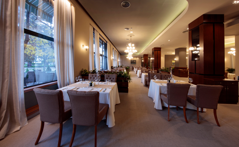 Food & Drinks 5, Dunav Plaza Hotel, Rousse