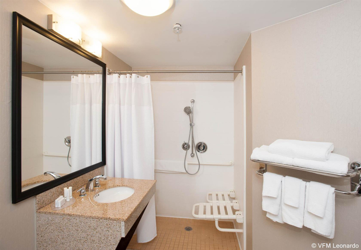 Bathroom 5, SpringHill Suites Birmingham Colonnade/Grandview, Jefferson