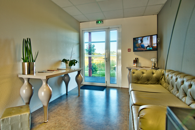 Public Area 4, Adonis Hôtel Bayonne, Pyrénées-Atlantiques