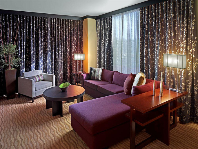 Bedroom 2, Tulalip Resort Casino, Snohomish