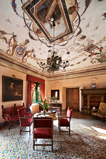 Public Area 5, Villa Cimbrone, Salerno
