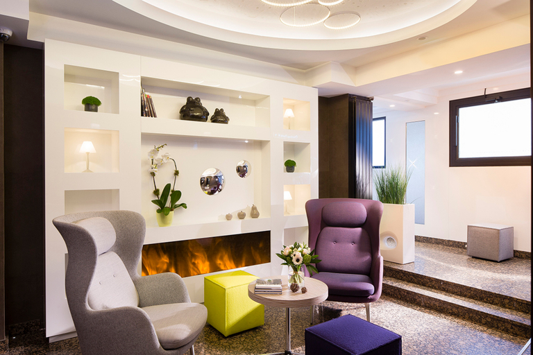Public Area 2, Hotel Acropole, Paris