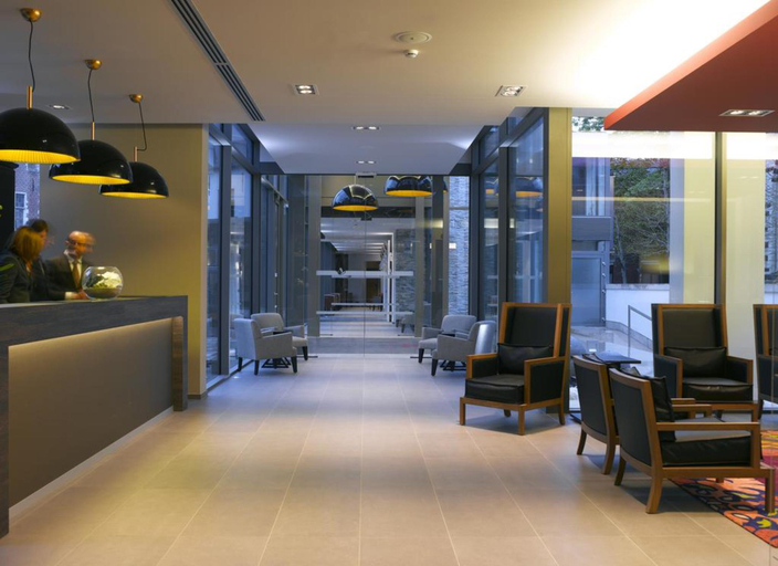 Public Area 3, Martin's Klooster, Vlaams Brabant