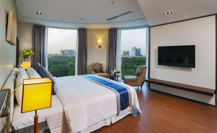 Bedroom 4, Central Palace Hotel, District 1