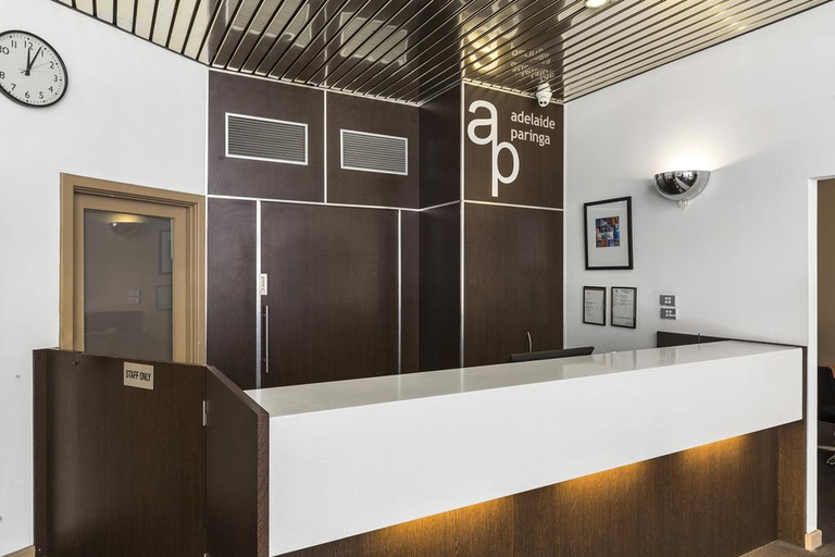 Public Area 2, Adelaide Paringa, Adelaide