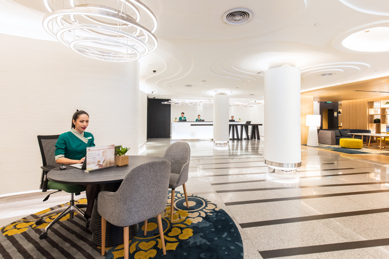Holiday Inn Bangkok, Ratchathewi