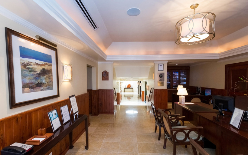 Public Area 4, The Reefs Resort & Club
