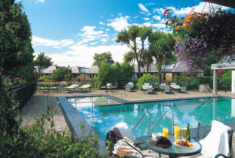 Sport & Beauty 3, Distinction Te Anau Hotel And Villas, Southland