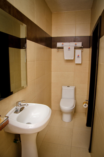 Bathroom 4, Hotel Portonovo Plaza Guadalajara, Guadalajara