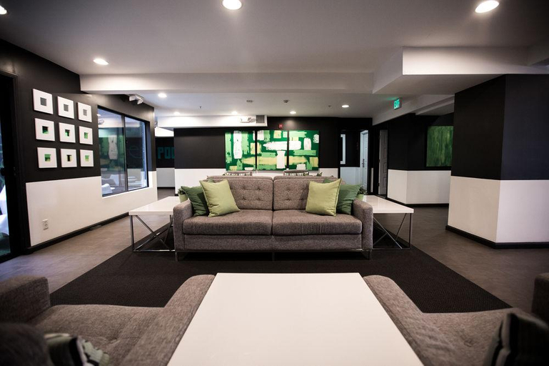 Public Area 2, Shelter Los Angeles, Los Angeles