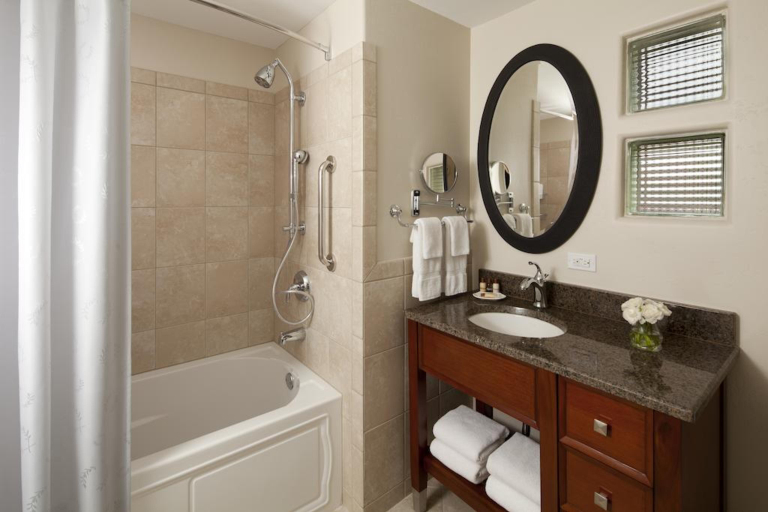 Bathroom 5, Sheraton Desert Oasis, Maricopa