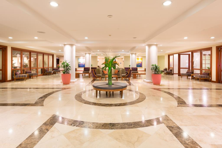 Public Area 2, Plaza Hotel and Suites, San Salvador