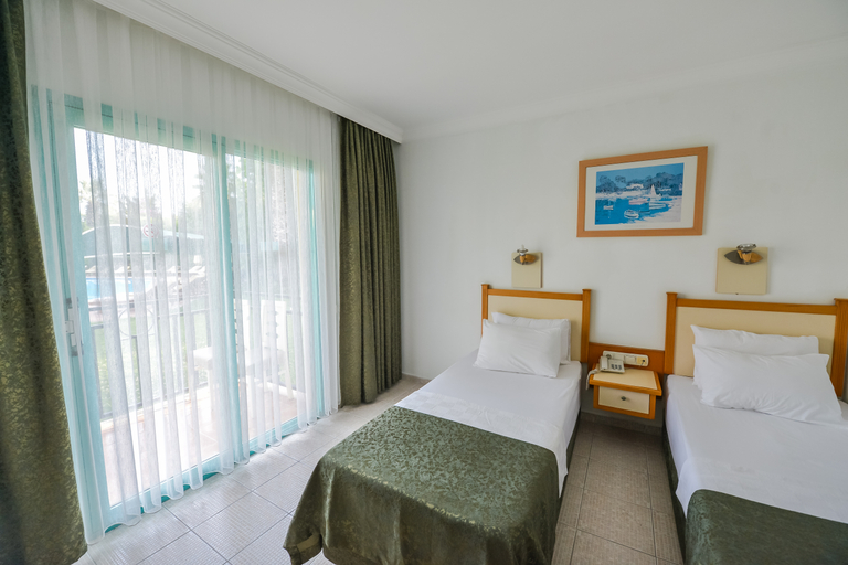 Bedroom 3, Rebin Beach Hotel, Fethiye