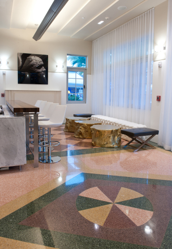 Public Area 4, Leslie Hotel Ocean Drive, Miami-Dade