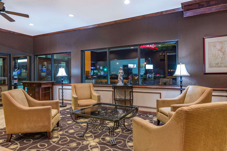 Public Area 2, Ramada by Wyndham West Atlantic City, Atlantic