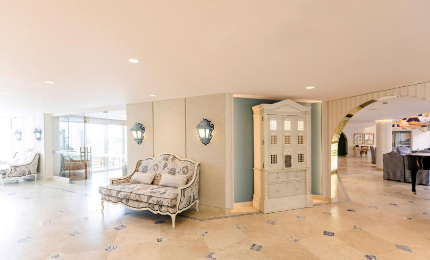 Public Area 4, The Albatroz Hotel, Cascais
