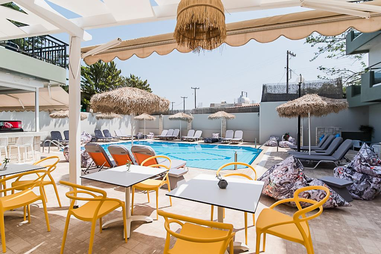 Food & Drinks 4, Natali Apartments, Crete