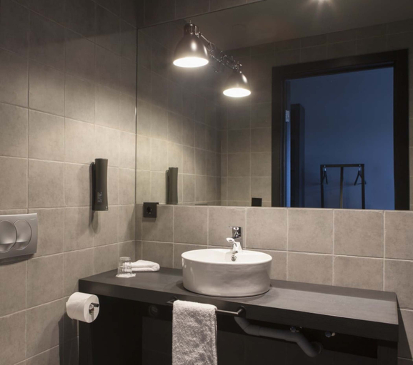 Bathroom, Skuggi Hotel by Keahotels, Reykjavík