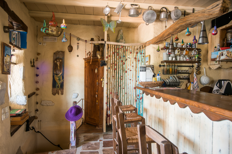 Food & Drinks 5, Anthippi - Adults only, South Aegean