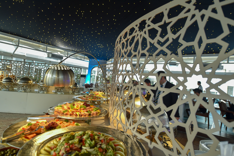 Food & Drinks 5, Carlton Al Moaibed, Al Khobar