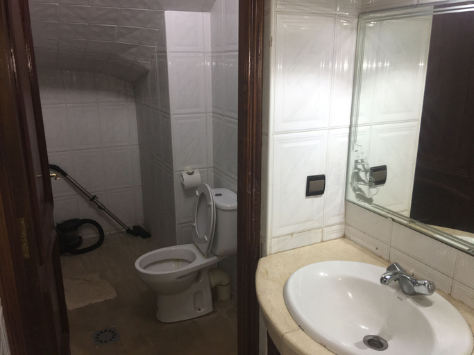 Bathroom 5, Stunning Contemporary Villa Ref FR42032, Agadir-Ida ou Tanane