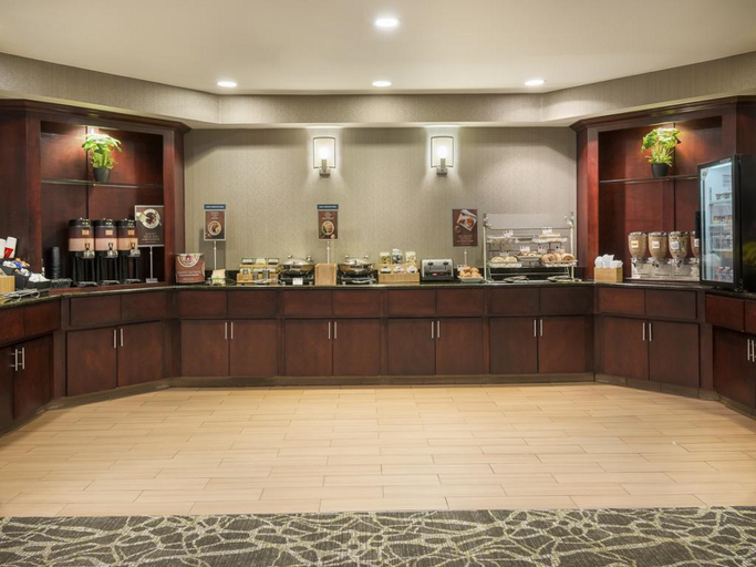 Food & Drinks 5, SpringHill Suites Indianapolis Carmel, Hamilton