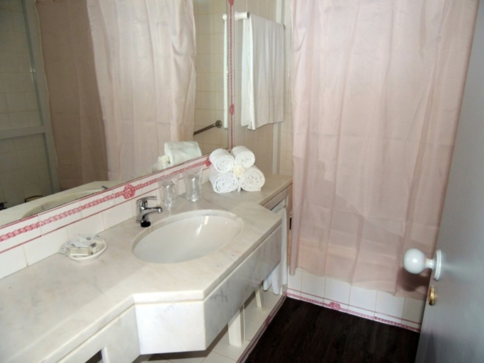 Bathroom 4, Almar, Albufeira