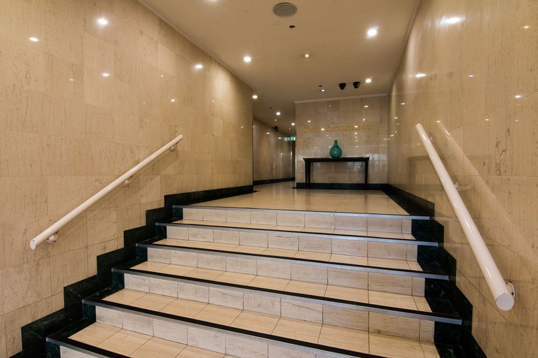 Public Area, Beachcomber Surfers Paradise, Gold Coast