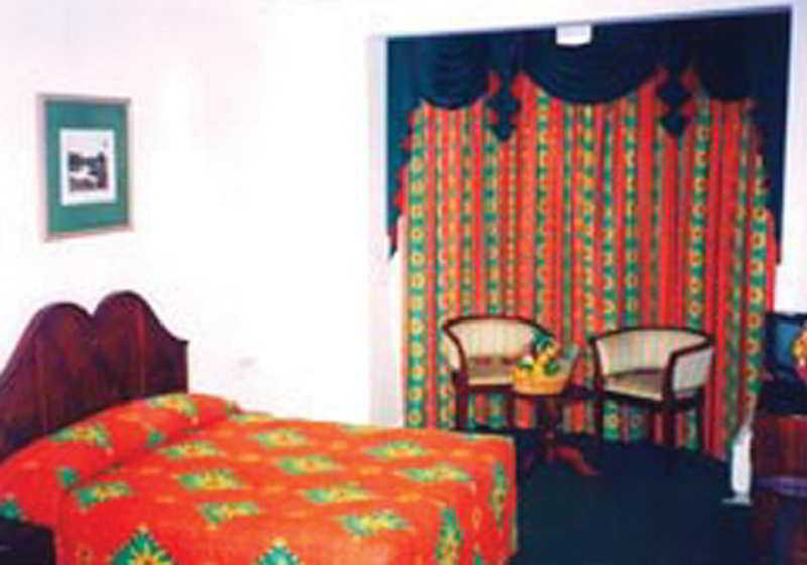 Bedroom 4, Galway Heights Hotel, Nuwara Eliya